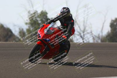 media/Nov-02-2025-Lets Ride (Sun) [[f7a3caa734]]/B Group/1120am (Turn 2 Inside)/